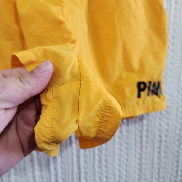 PINK Victoria's Secret Yellow Snap button Athletic Shorts Size Medium - Picture 3 of 12